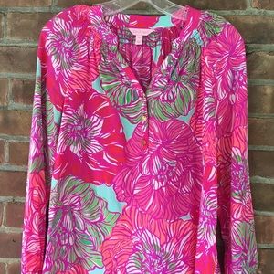Lilly Pulitzer ELSA top. Worn once!
